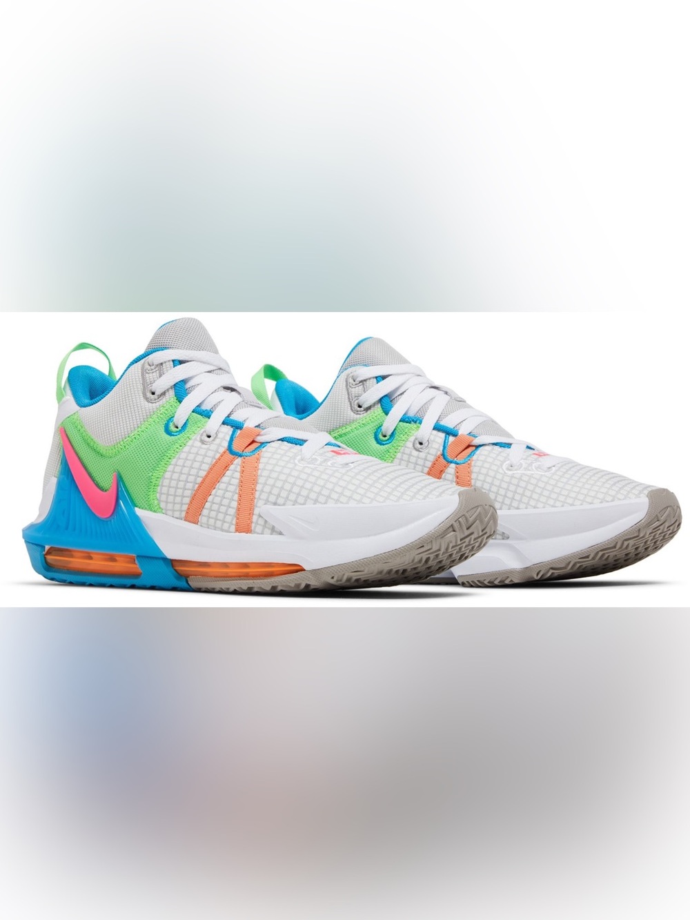 2022 Nike LeBron Witness 7 'Grey Fog Multi-Color' size 8